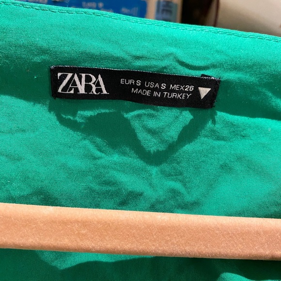 ZARA voluminous green ruffled polin top - Picture 10 of 11